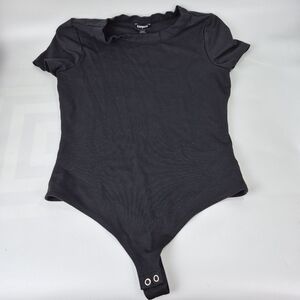 Express Black Body Contour Short Sleeve Bodysuit Size M MD